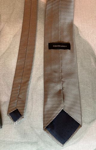 Chaleco y Corbata de ceremonia Fuentecapala