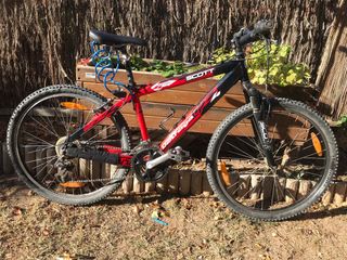 Bici de montaña Scott Voltage