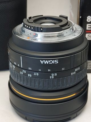 Objetivo Ojo de pez Sigma 8mm