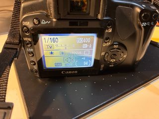 Camara reflex CANON EOS 400D