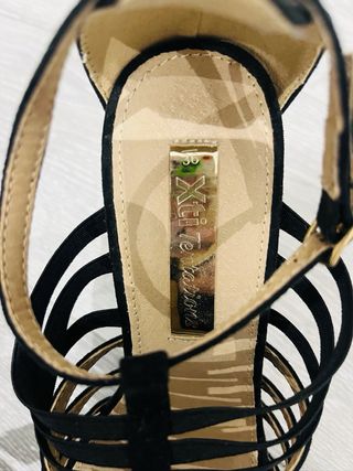 🎈 Sandalias de tacón terciopelo negras.Solo envio🎈