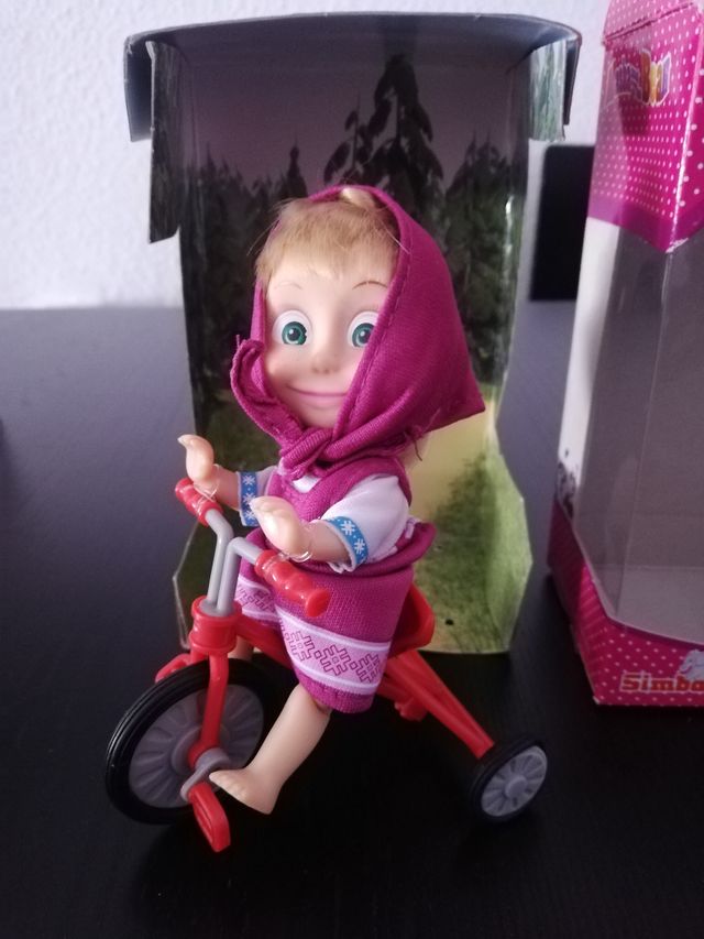 Muñeca Masha