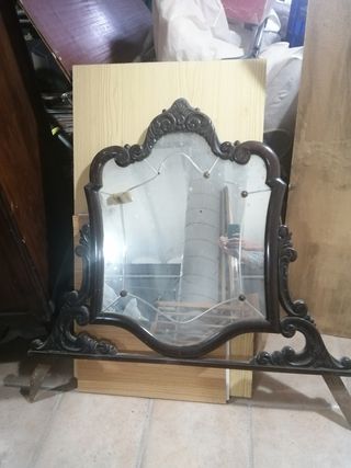 Espejo antiguo