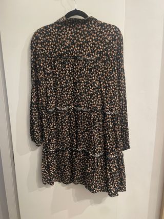 Vestido manga larga estampado con vuelo