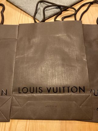 buste di carta Louis Vuitton