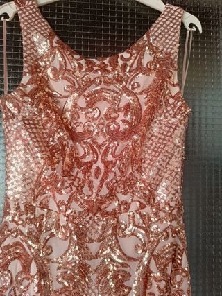 Vestido fiesta lentejuelas dorado 38