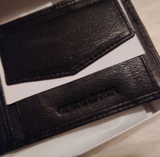 Cartera de piel  para hombre 