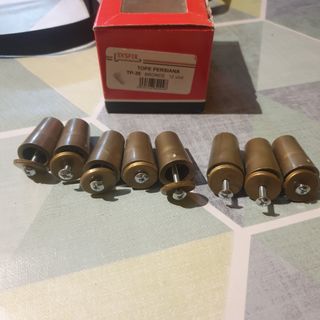 Topes persiana bronce