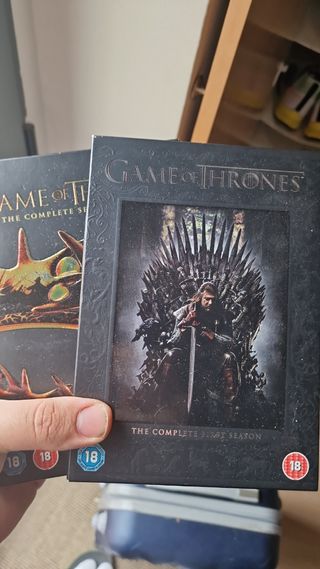 Game of Thrones 1 y 2 / Juego de Tronos