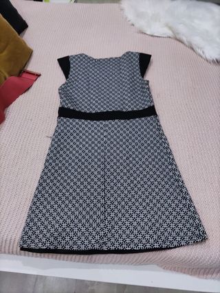 Vestido punto blanco y negro Fórmula Joven