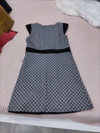 Vestido punto blanco y negro Fórmula Joven