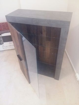 Mueble salón vitrina pared