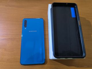 SAMSUNG GALAXY A7