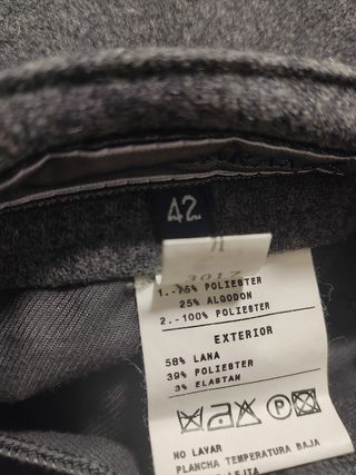 Traje de caballero de la marca Caramelo