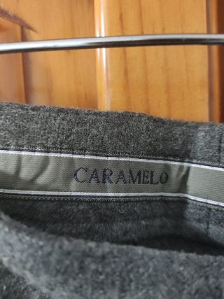 Traje de caballero de la marca Caramelo