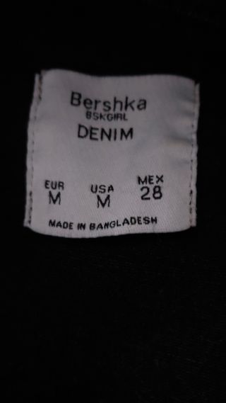 Chaqueta negra casi nueva vaquera
