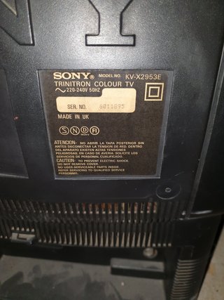 TELEVISIÓN 32" SONY. NEGOCIABLE.