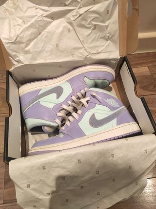 Jordan 1 purple aqua