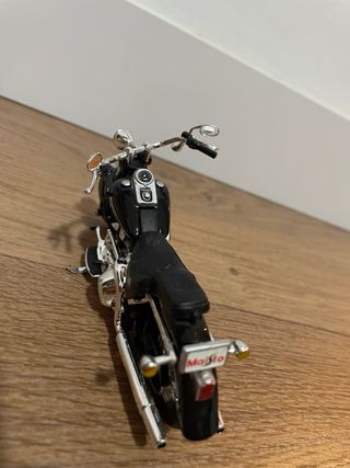 Maqueta Harley Davidson