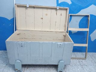 Baúl antiguo 200 años