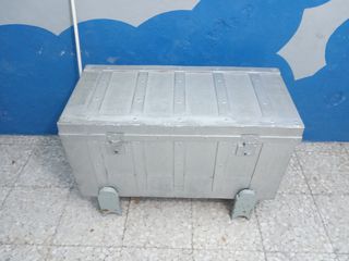 Baúl antiguo 200 años