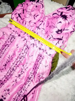 Vestido rosa cliché mui elegante y cómodo