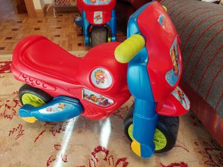 Correpasillos moto feber