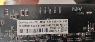 Placa base + tarjetas gráficas + tarjeta de sonido