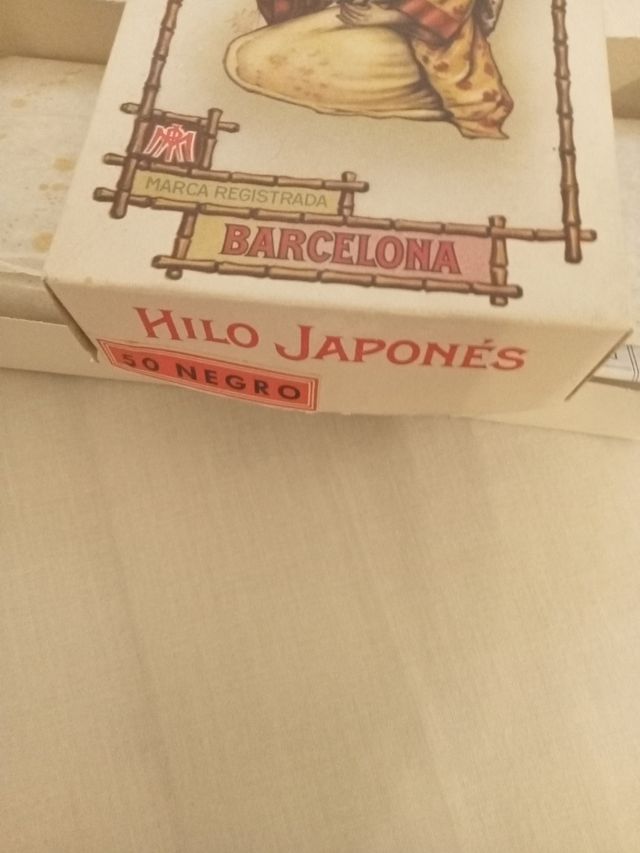 Caja hilo japonés
