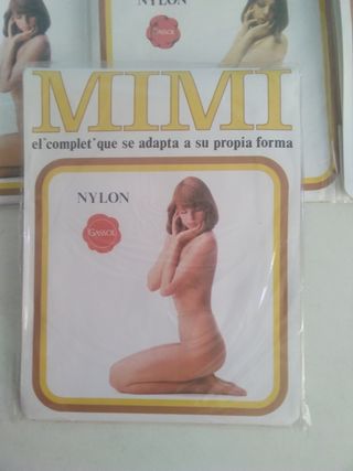 Pantys nylon y espuma .Varias tallas y colores.
