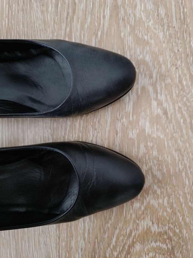 Zapato Salón negro piel