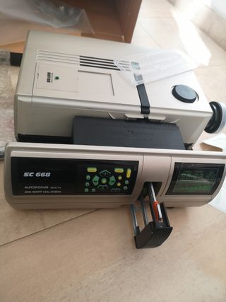 Proyector diapositivas JAMÁS USADO tope gama