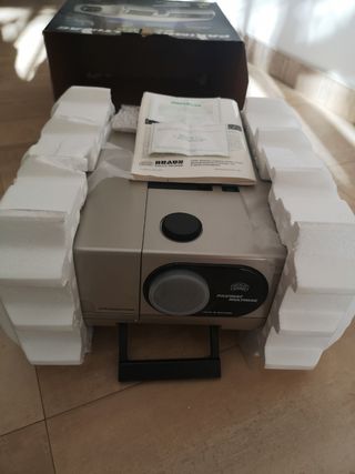 Proyector diapositivas JAMÁS USADO tope gama