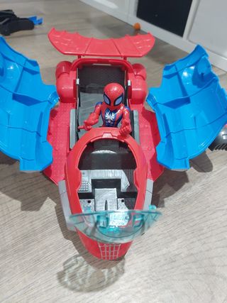 Avion Spiderman