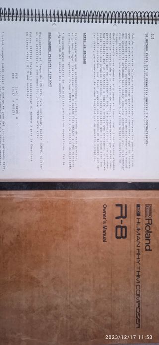 Caja Ritmos R8 Roland + Memory Card Roland