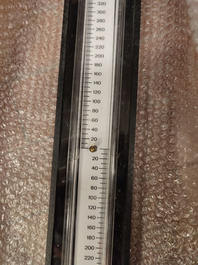 Manometro ad acqua per gas