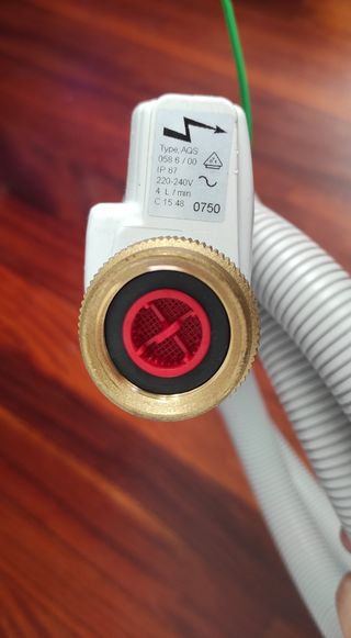Manguera electroválvula lavavajillas 