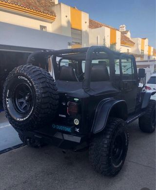4x4 OVERLAND CAMPER OFFROAD JEEP PICKUP