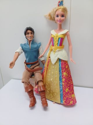 Muñeca Cenicienta y Flynn