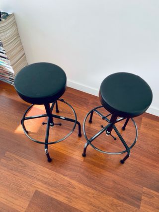 2 Taburetes giratorios estilo industrial 50x70 cm