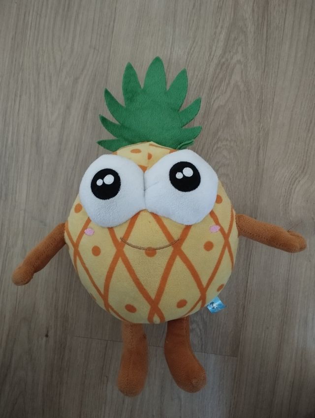 Peluche piña