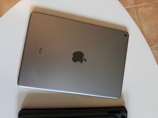 iPad Air 2 de 9.7” Gris espacial 16 gb