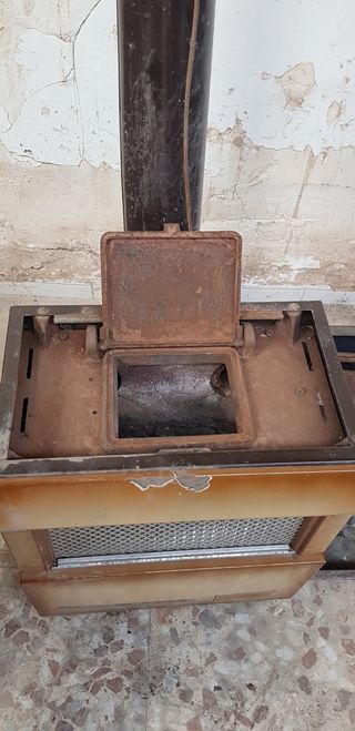 ESTUFA DE CARBON, LEÑA O PELLET 