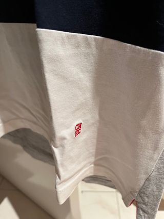 Camiseta Carolina Herrera