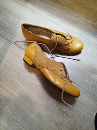 Zapatos piel amarilla T37