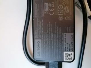 Cargador portátil Lenovo USB-C 65W