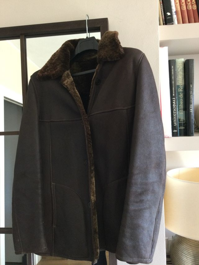 Chaquetón de Peletería piel y borrego. 