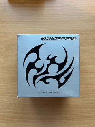 Game Boy Advance SP con caja completa