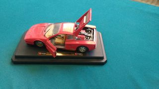 Antiguo coche. Para Papá Noel o Reyes Magos