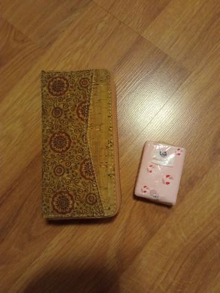 Monedero , billetero, bolso de mano